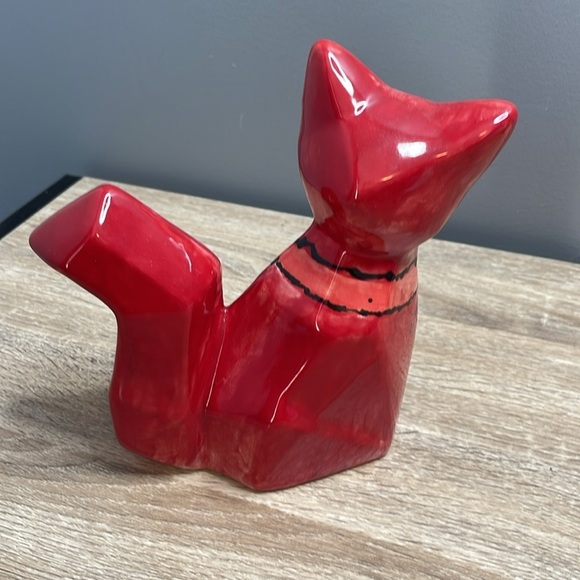 Hand Painted Red Ceramic Fox Figurine - Picture 3 of 7